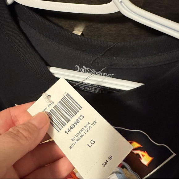 InuYasha Black Graphic T-Shirt - Picture 3 of 3